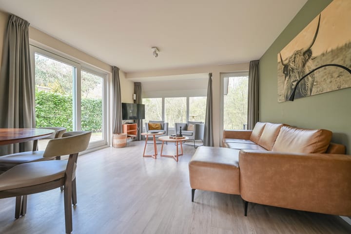 Foto 2 van Valkenlaan 26-126A