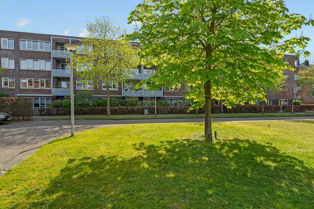 Photo 32 of Van der Glashof 8