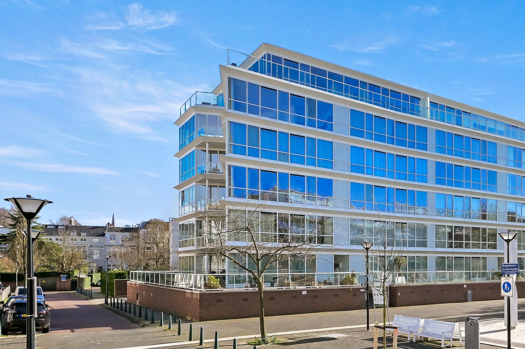 Burgemeester De Monchyplein 48 