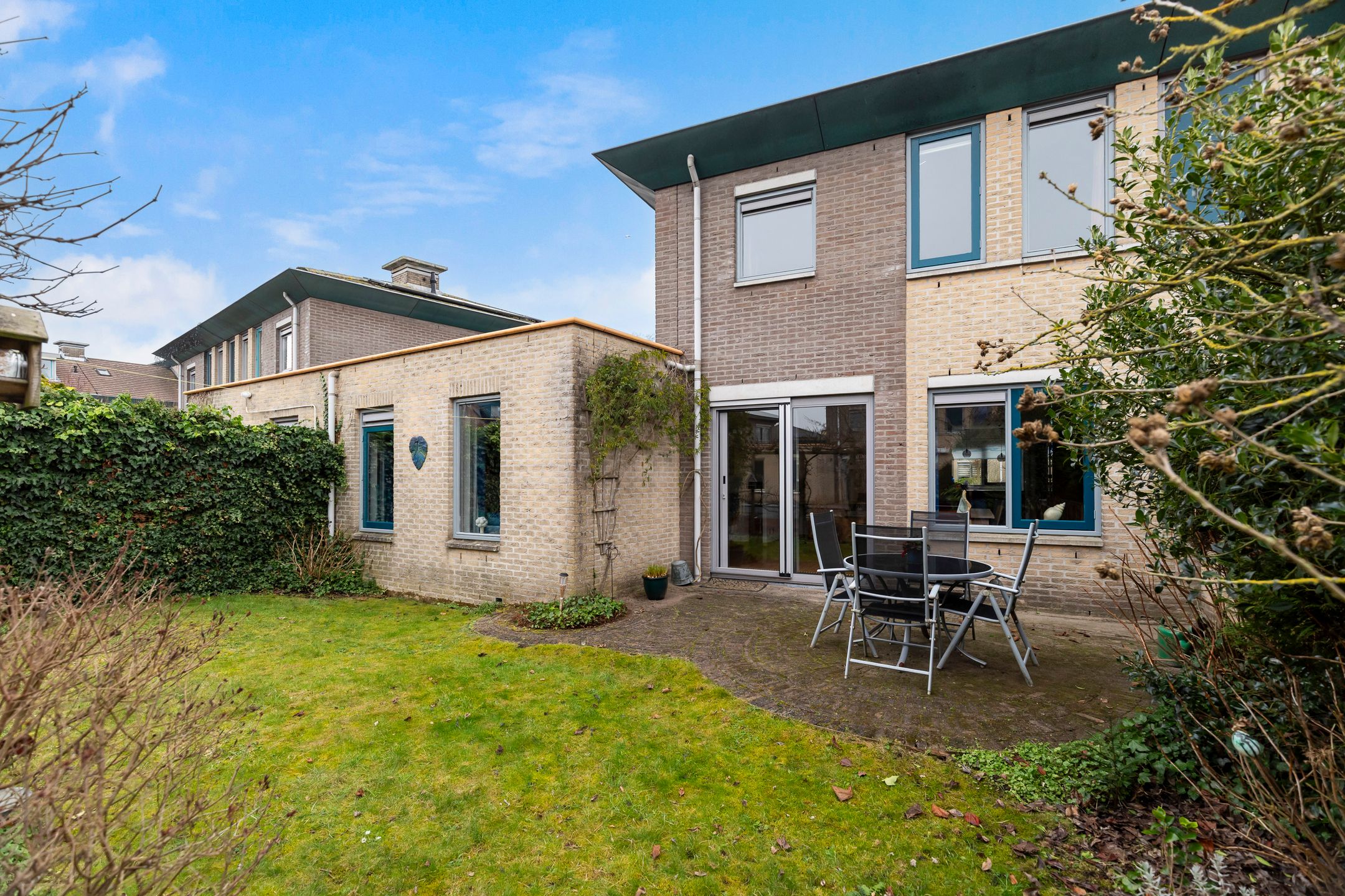 Photo 42 of Verona 24