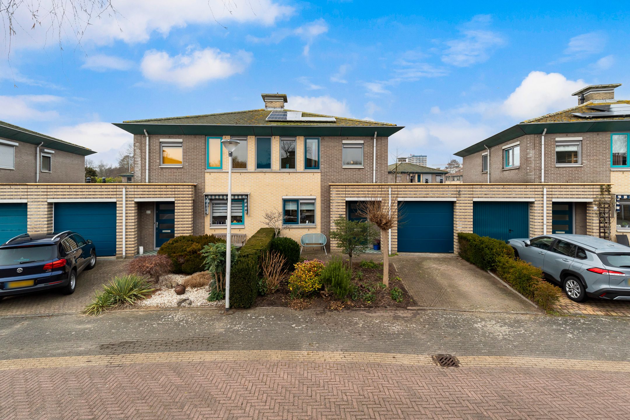 Photo 33 of Verona 24