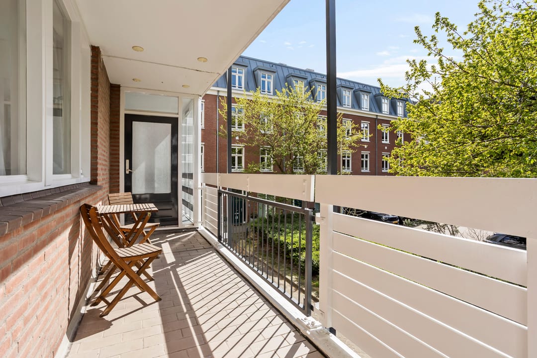Photo 11 of Frederikstraat 297