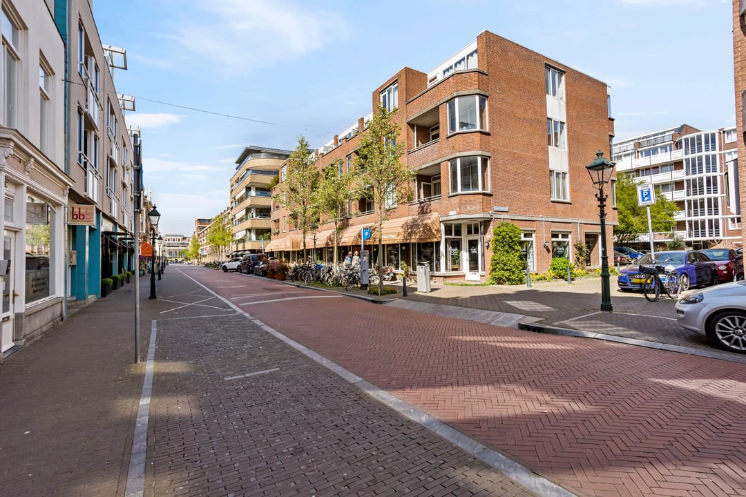 Photo 28 of Frederikstraat 297
