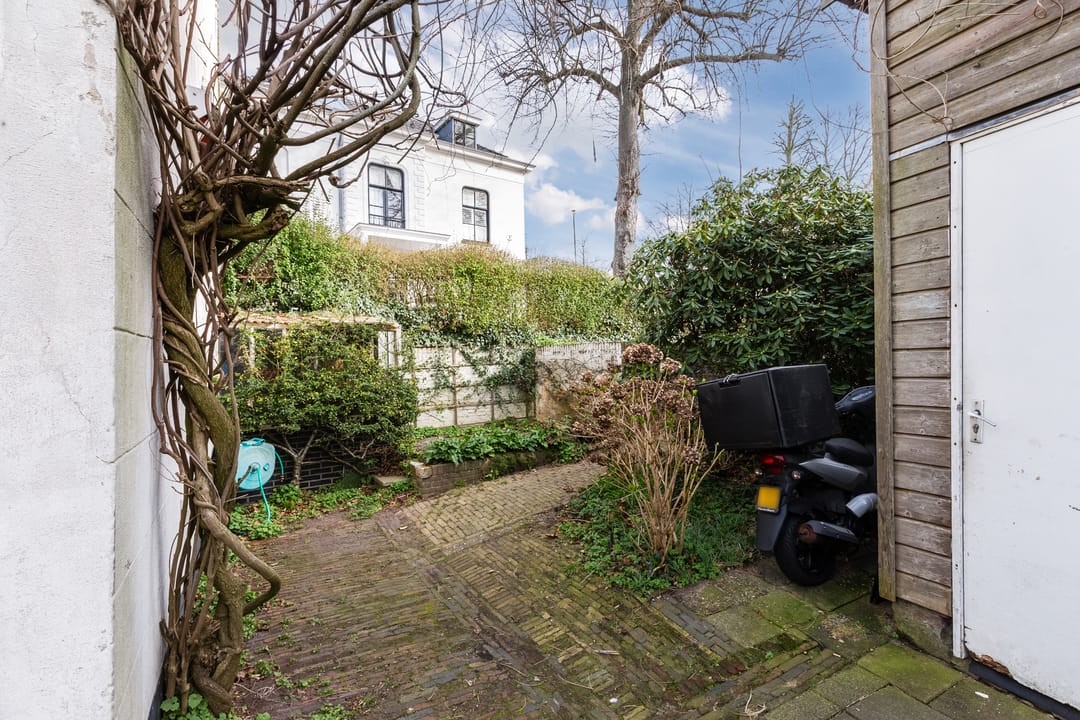 Photo 31 of Hoofdstraat 158