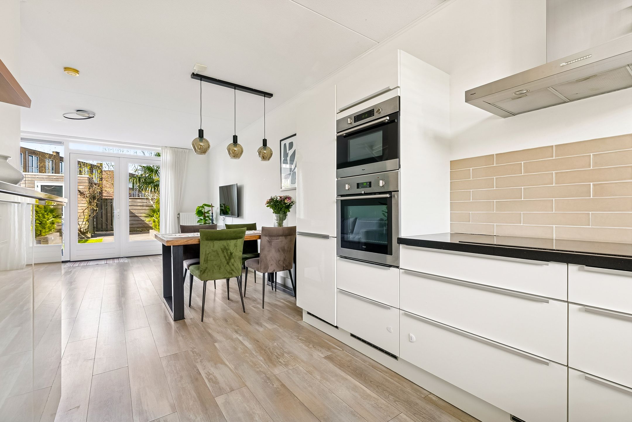 Foto 12 van Mitrastraat 46