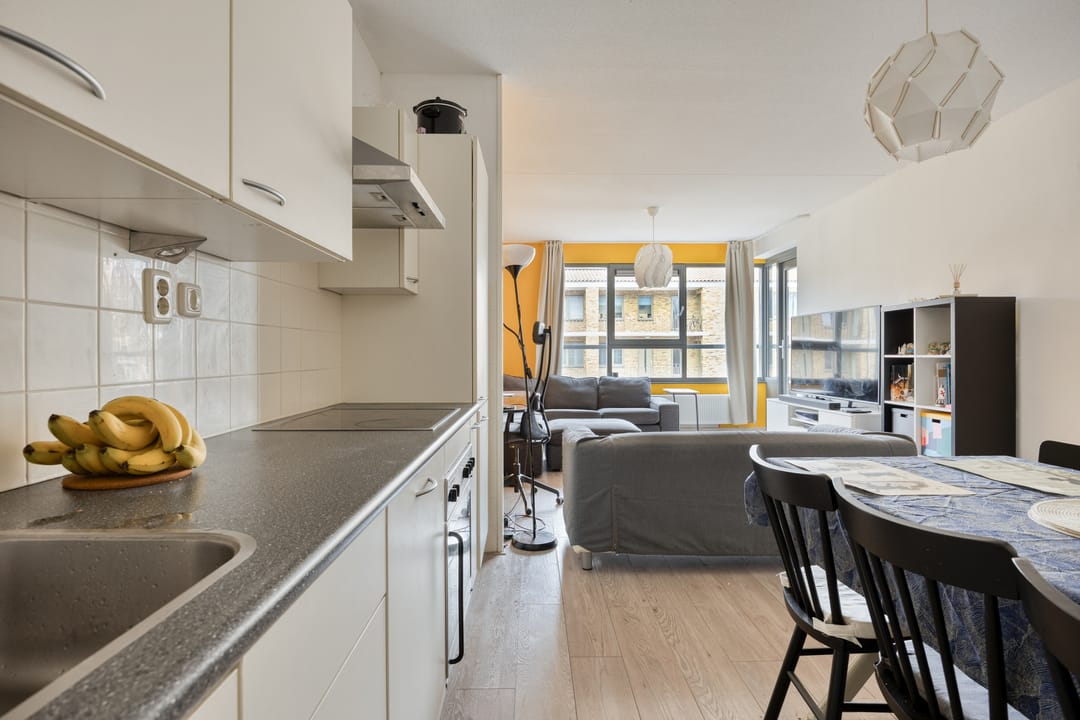 Foto 8 van Derkinderenstraat 160