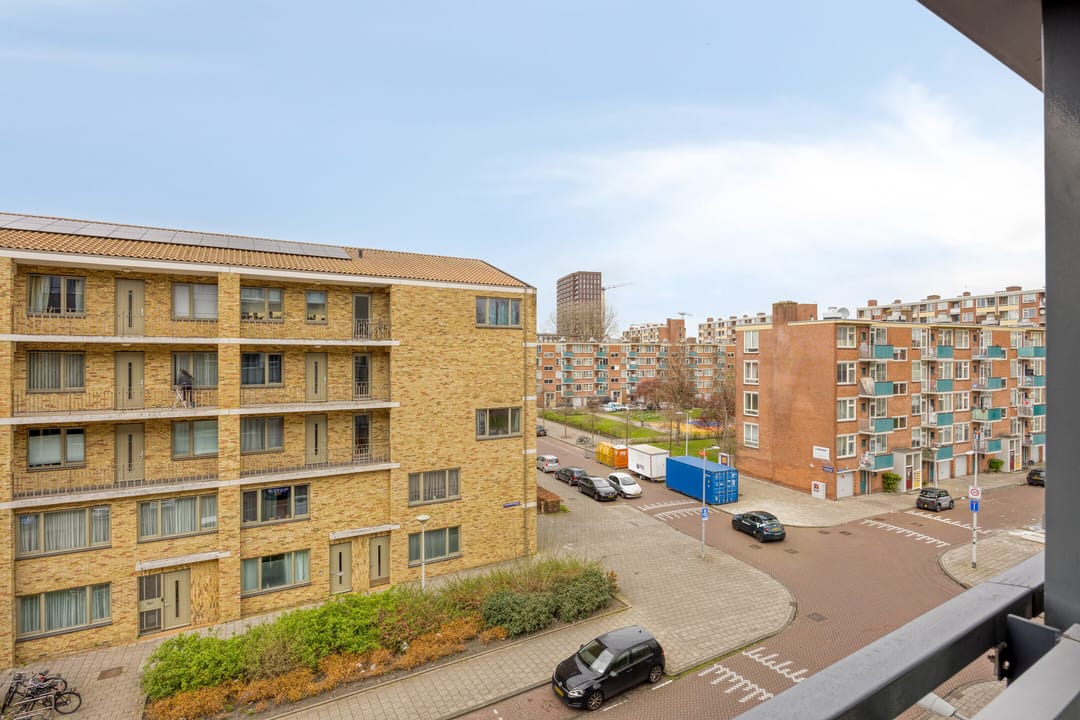 Foto 17 van Derkinderenstraat 160