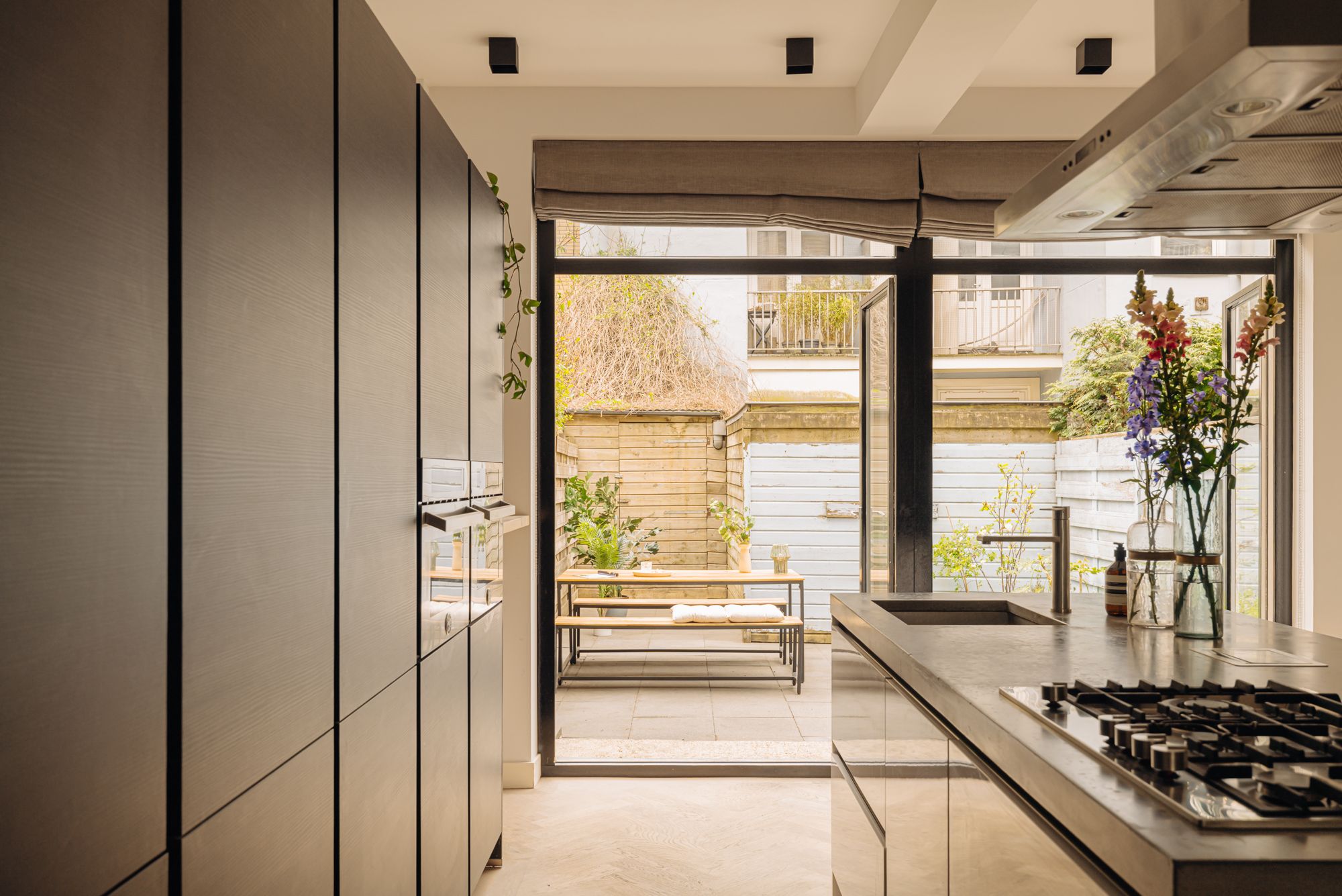 Photo 15 of Sint Willibrordusstraat 61-H