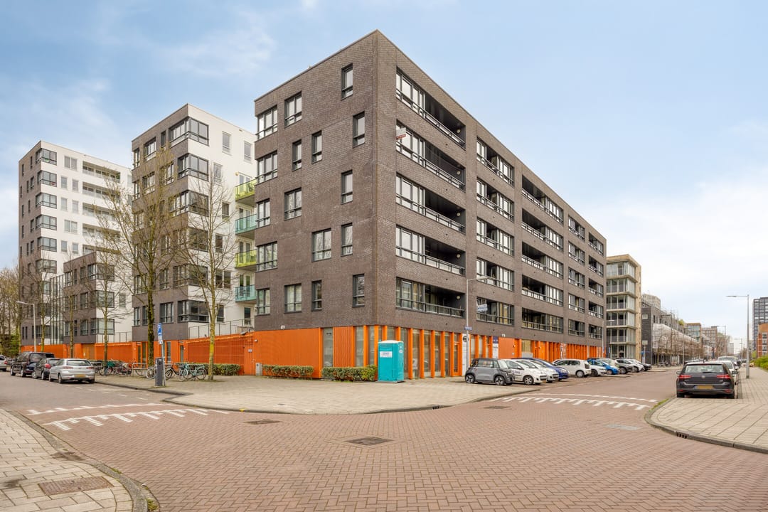 Foto 1 van Derkinderenstraat 160