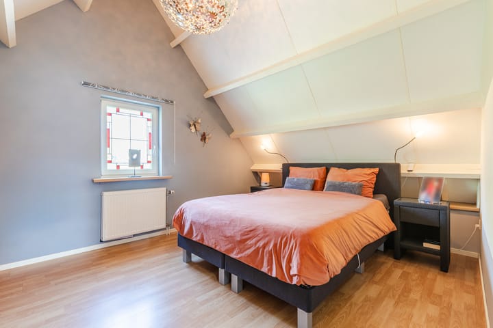 Foto 4 van Walnoot 2