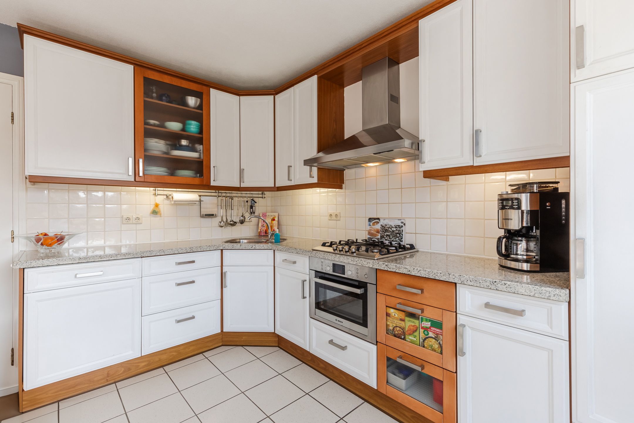 Foto 3 van Walnoot 2