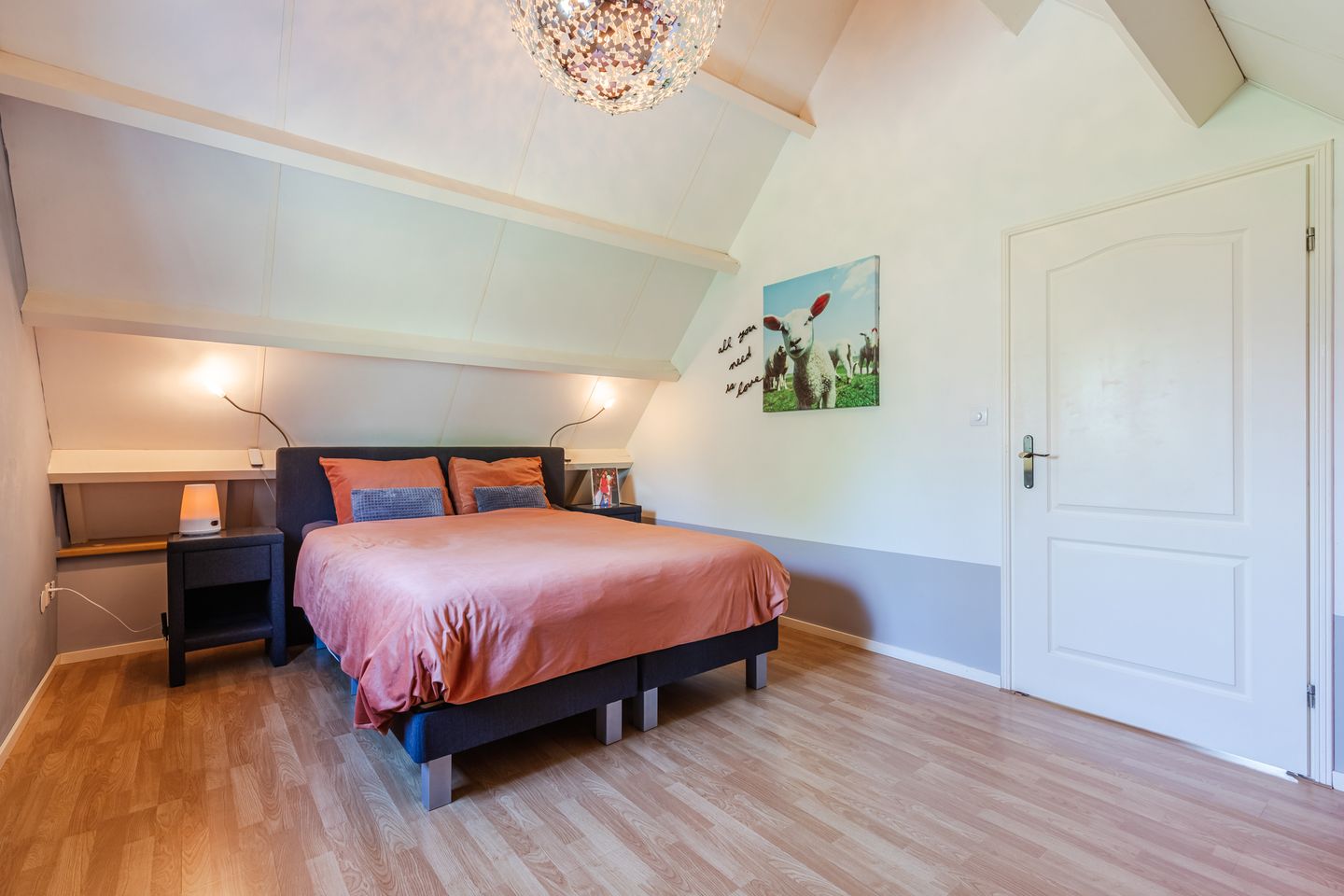 Foto 35 van Walnoot 2