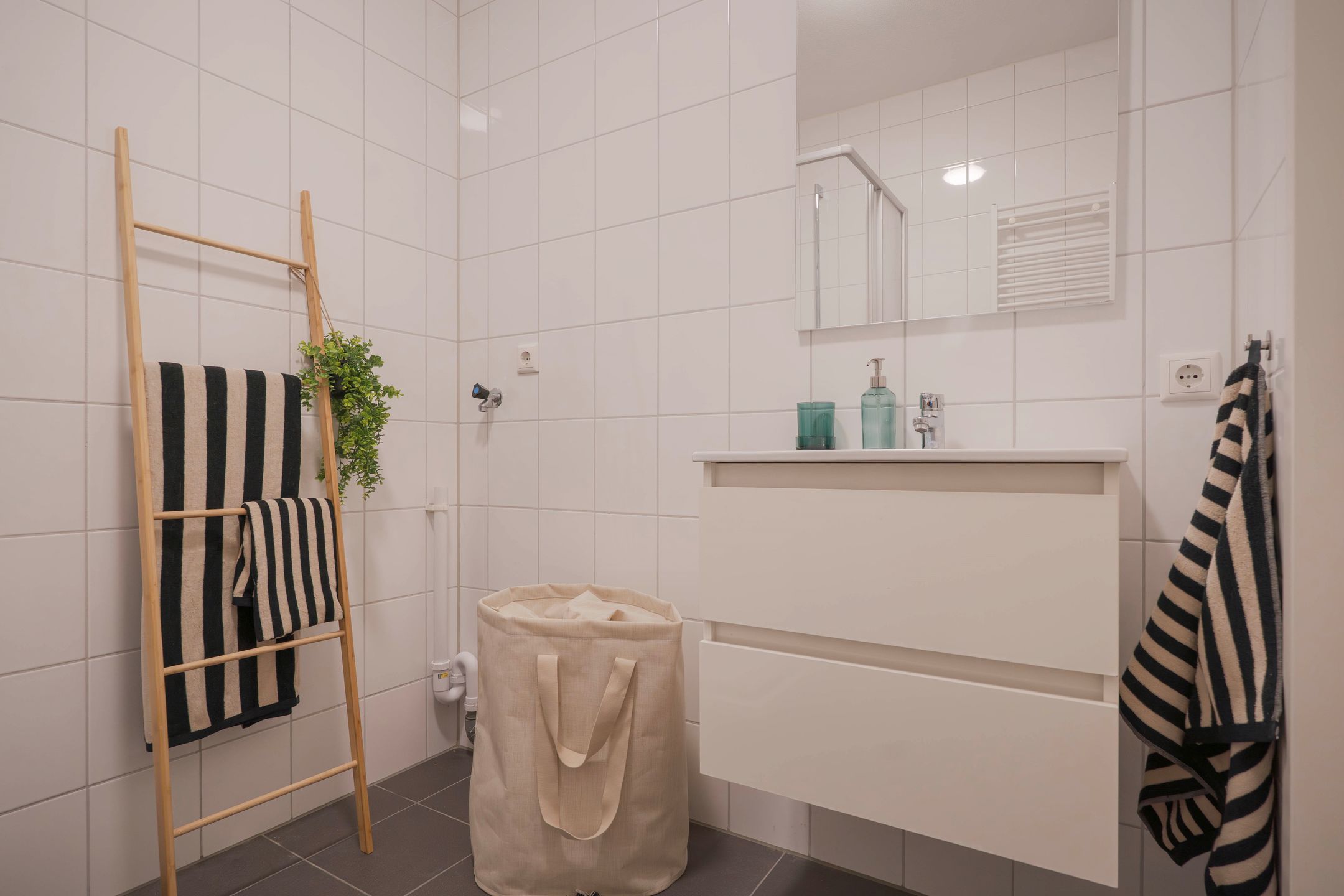 Foto 27 van Velperweg 19-403