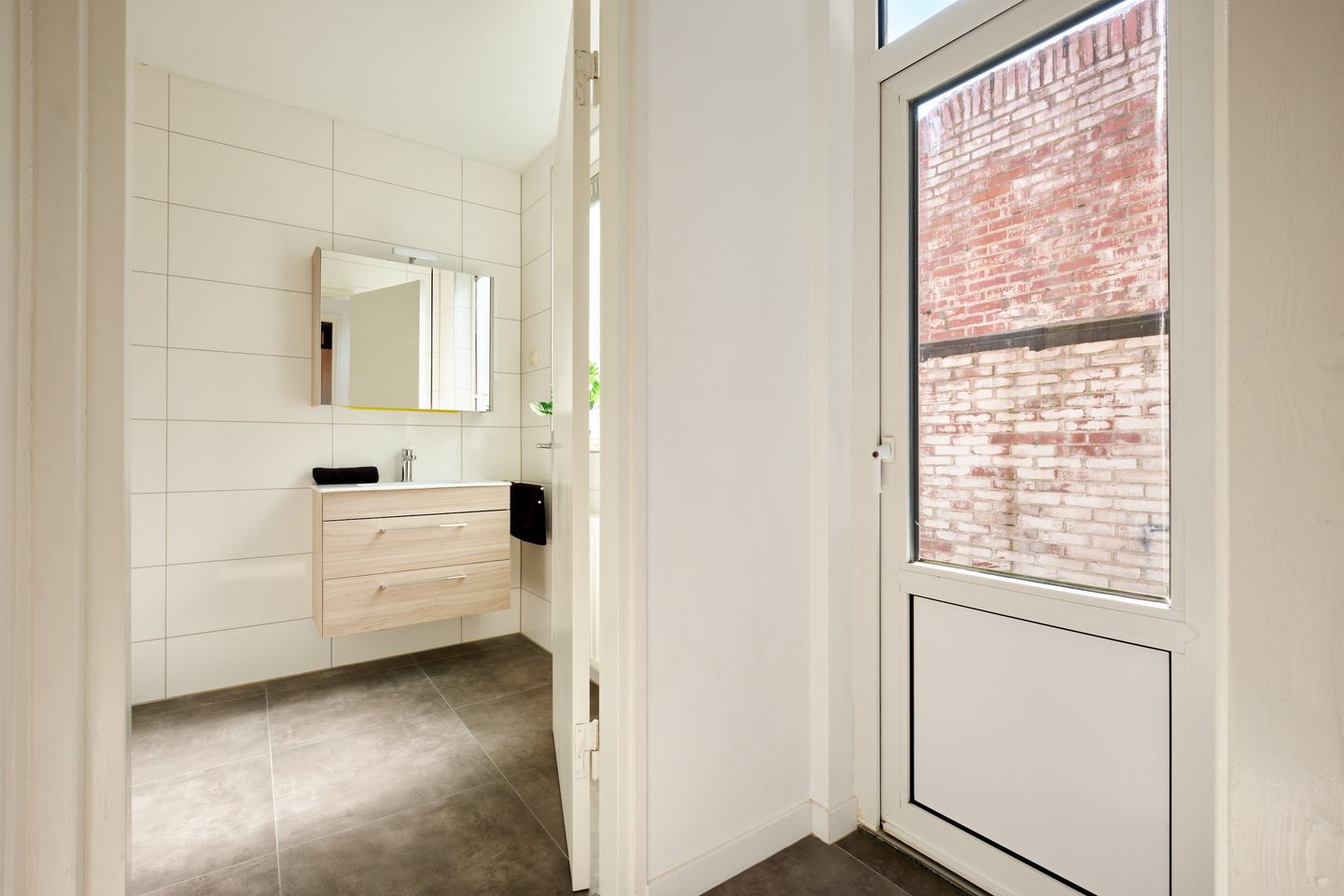 Photo 14 of Tegelseweg 23