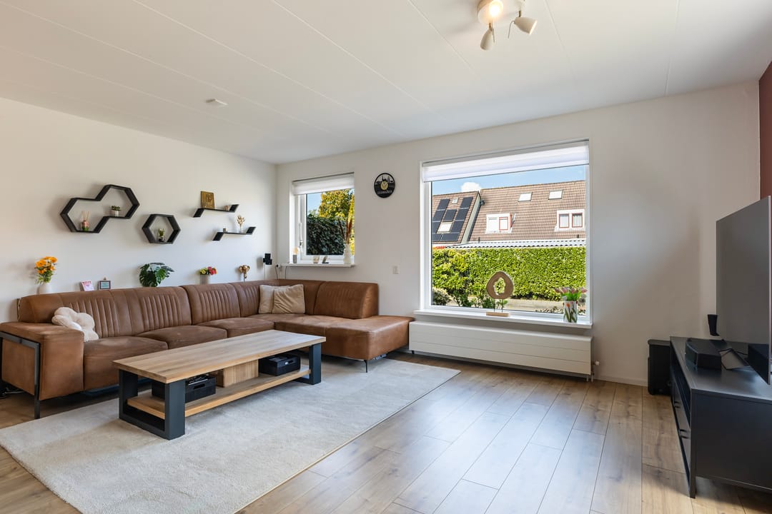 Foto 11 van Papingastins 10