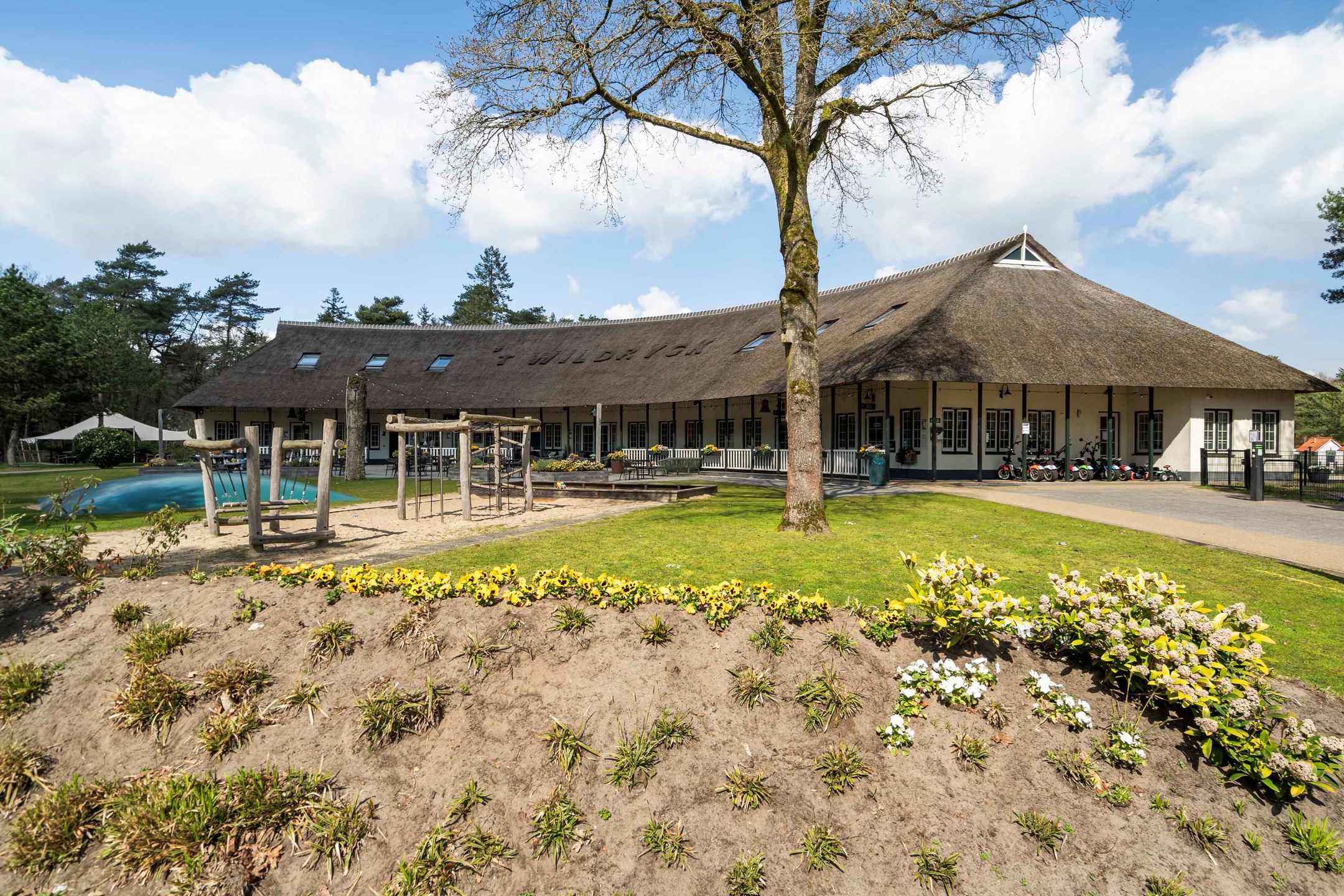 Foto 27 van Groningerweg 13-275