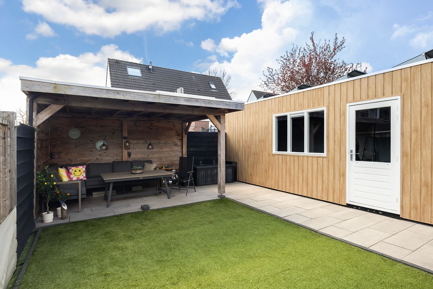 Foto 4 van Papingastins 10