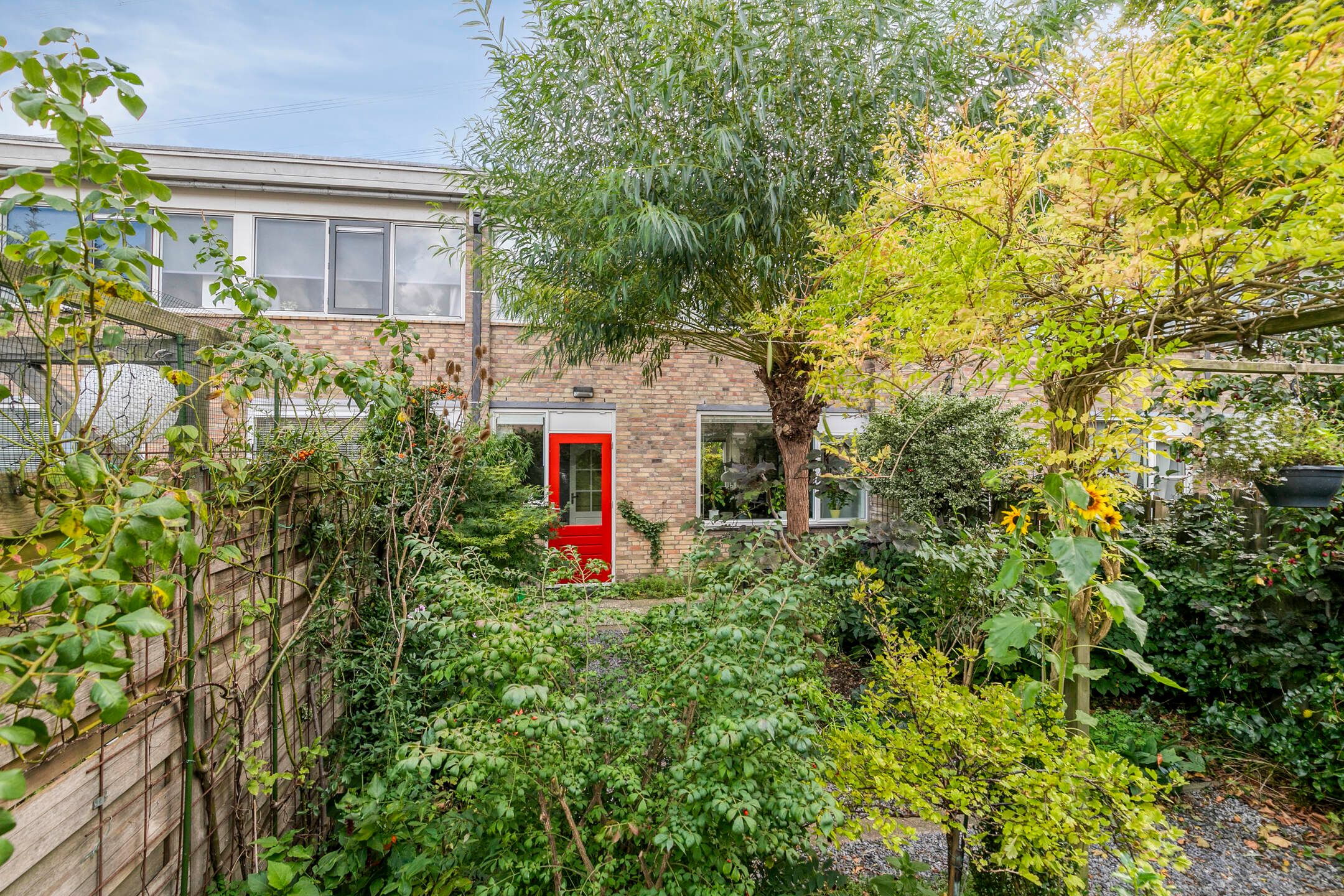 Foto 30 van Veldbloemenweg 5