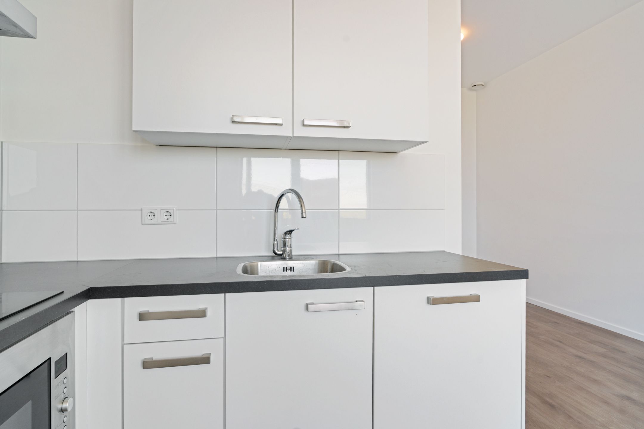 Photo 18 of Fascinatio Boulevard 892-P