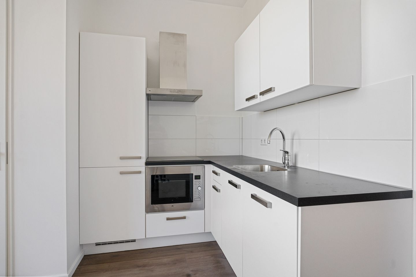 Photo 19 of Fascinatio Boulevard 892-P