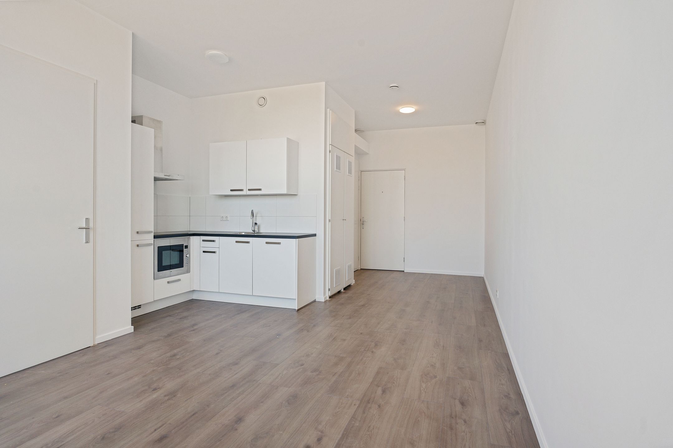 Photo 15 of Fascinatio Boulevard 892-P