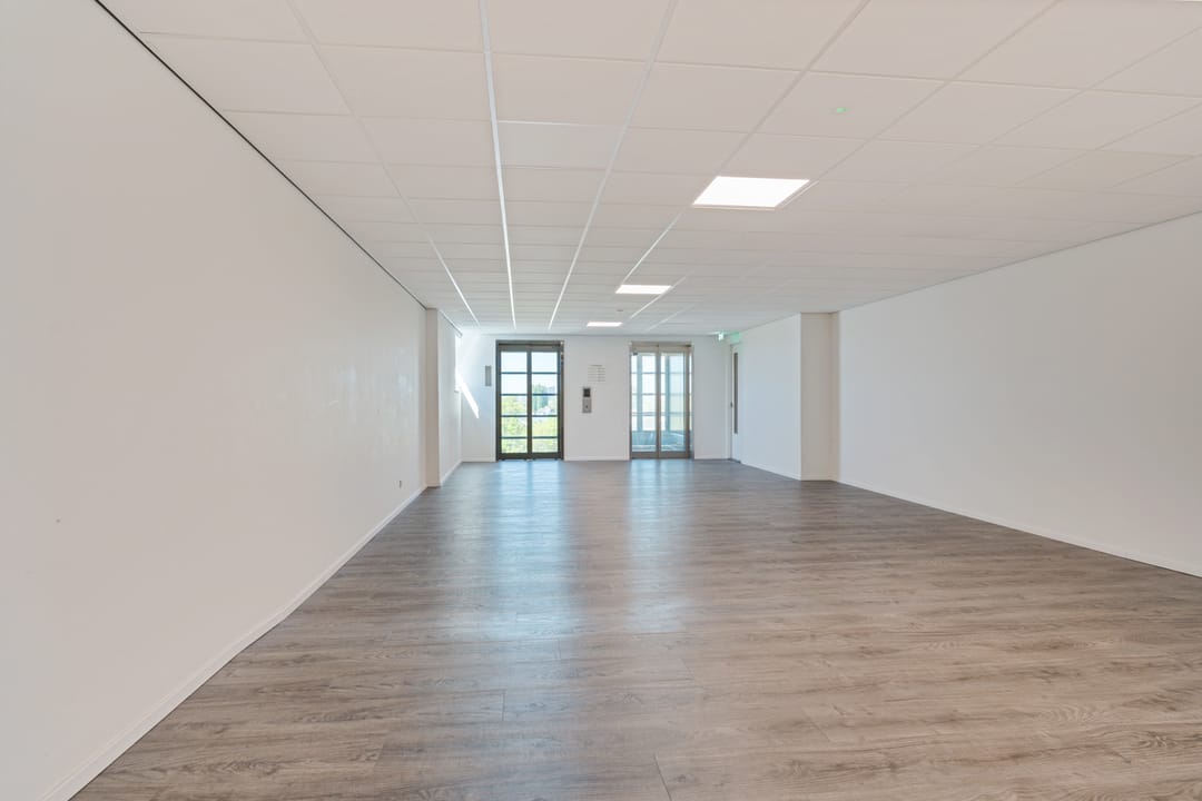 Photo 11 of Fascinatio Boulevard 892-P