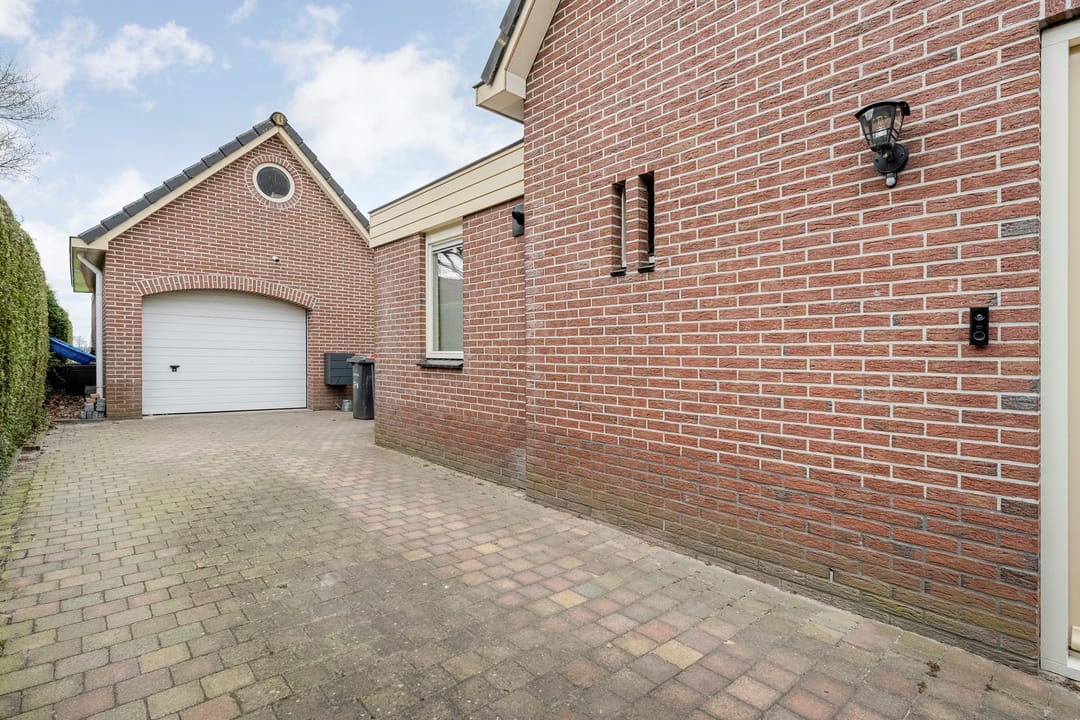 Foto 8 van Horstra's wijk 37-B