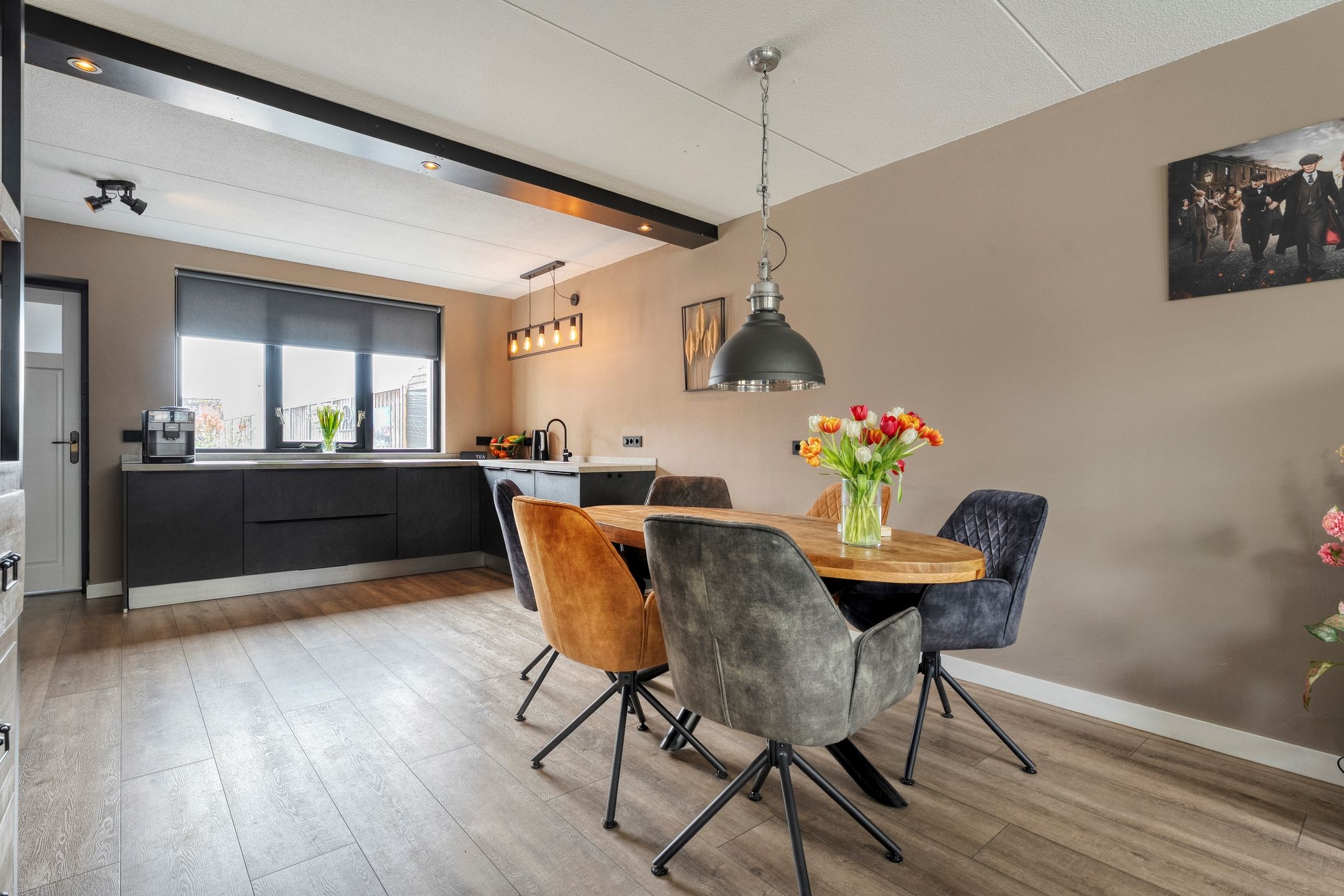 Foto 15 van Horstra's wijk 37-B