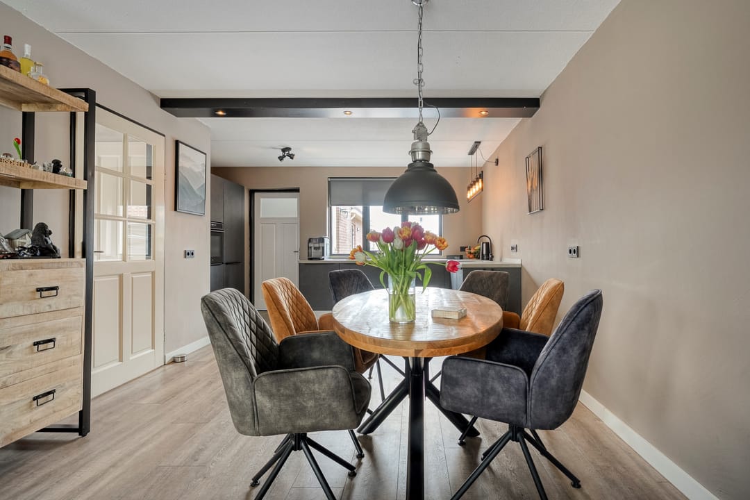 Foto 16 van Horstra's wijk 37-B