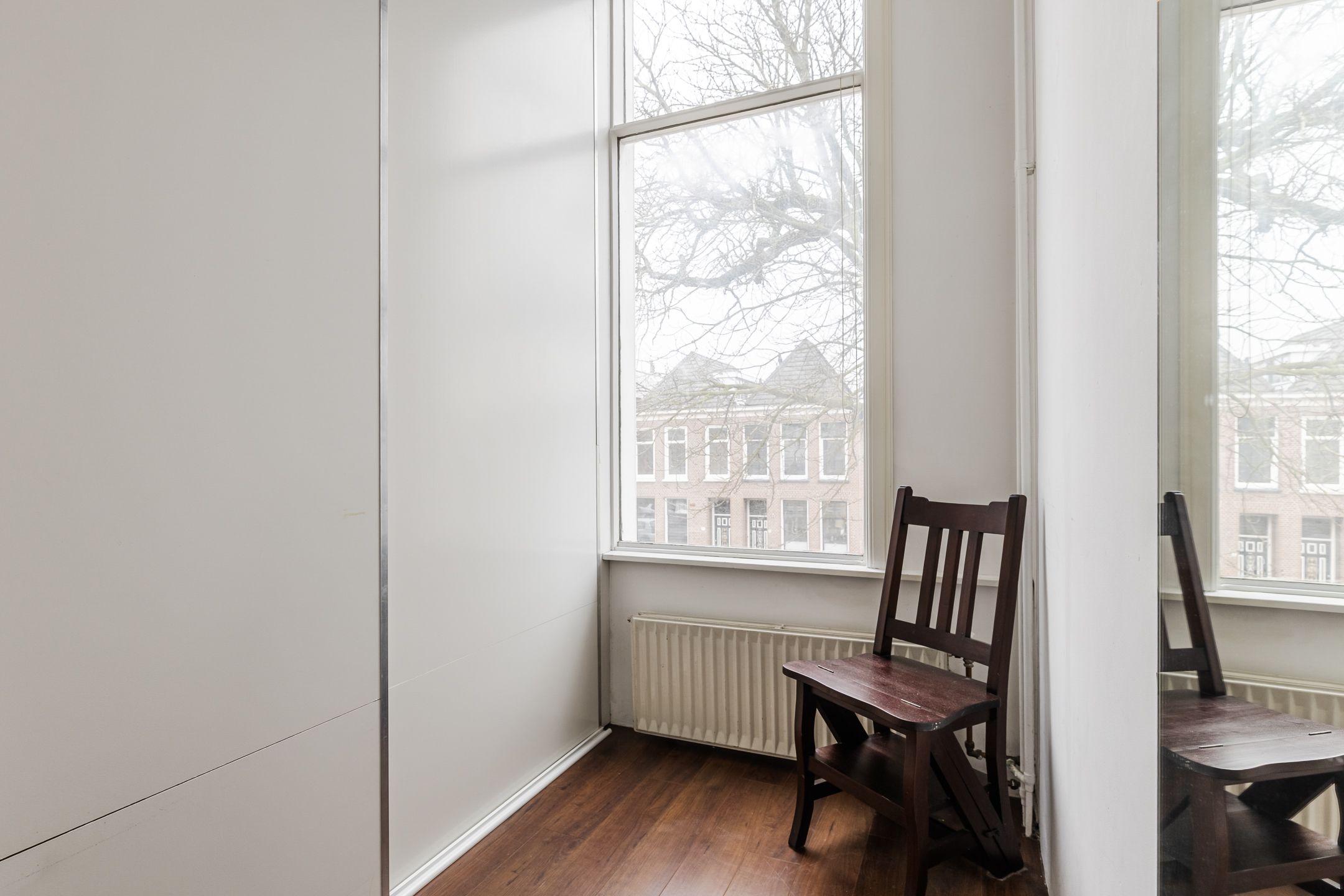 Foto 24 van Kennemerstraatweg 158