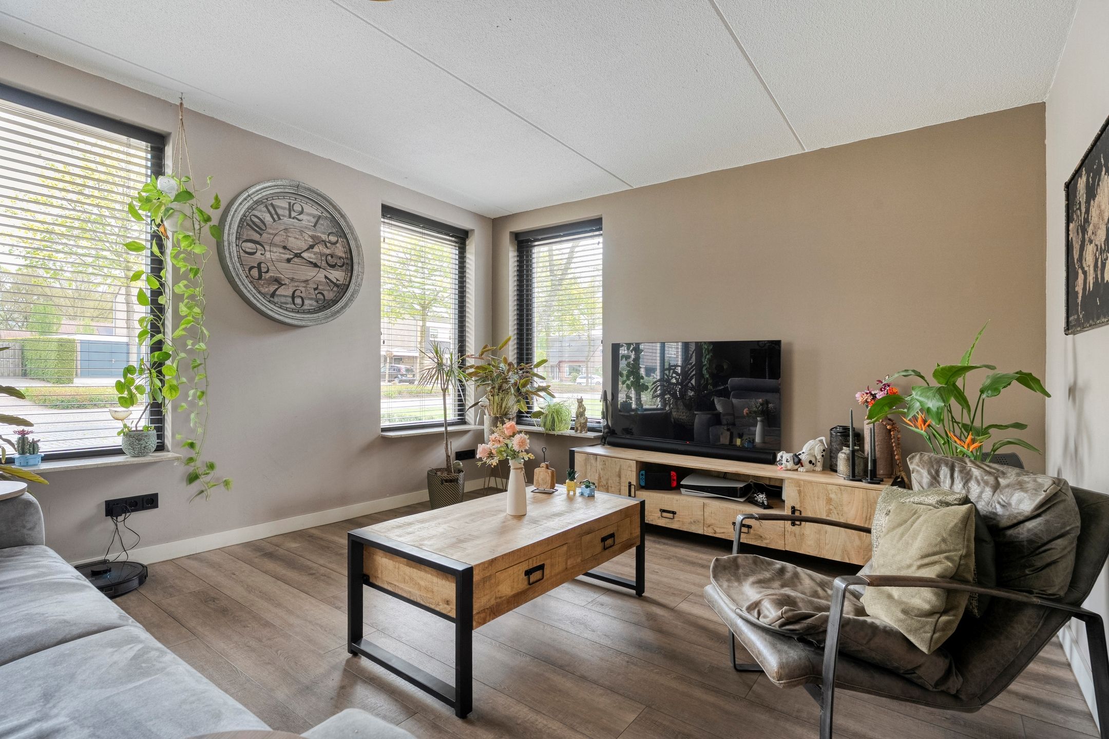 Foto 12 van Horstra's wijk 37-B