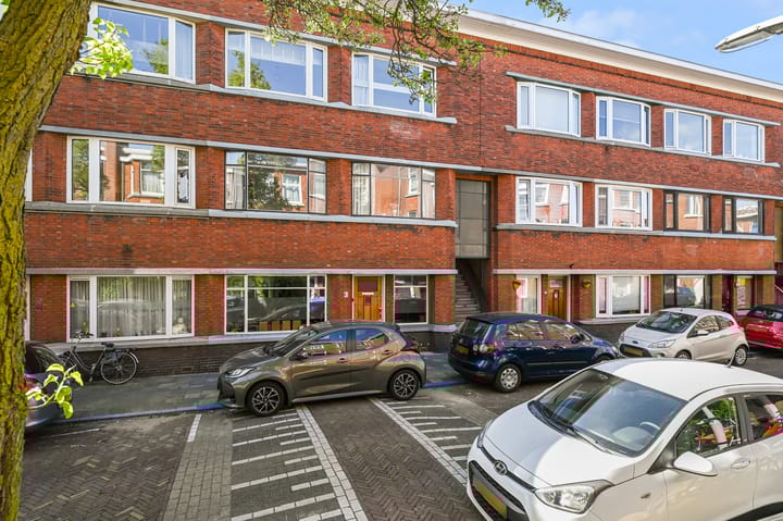 Foto 2 van van Gaesbekestraat 65