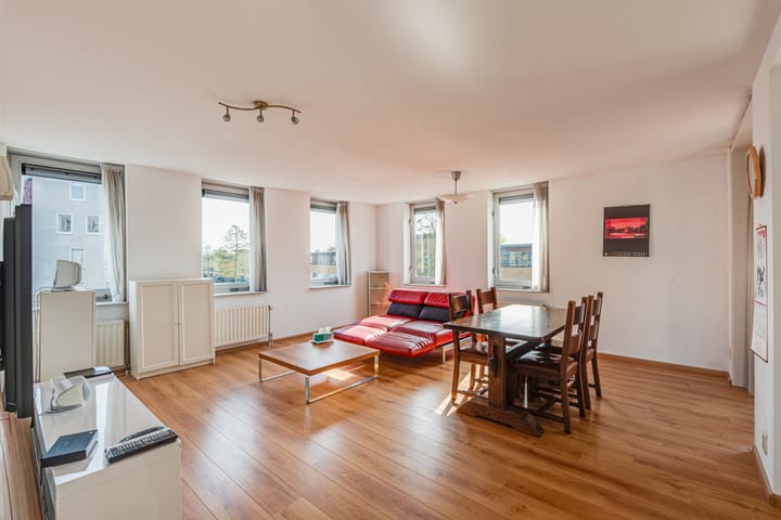 Foto 4 van Zenderstraat 100