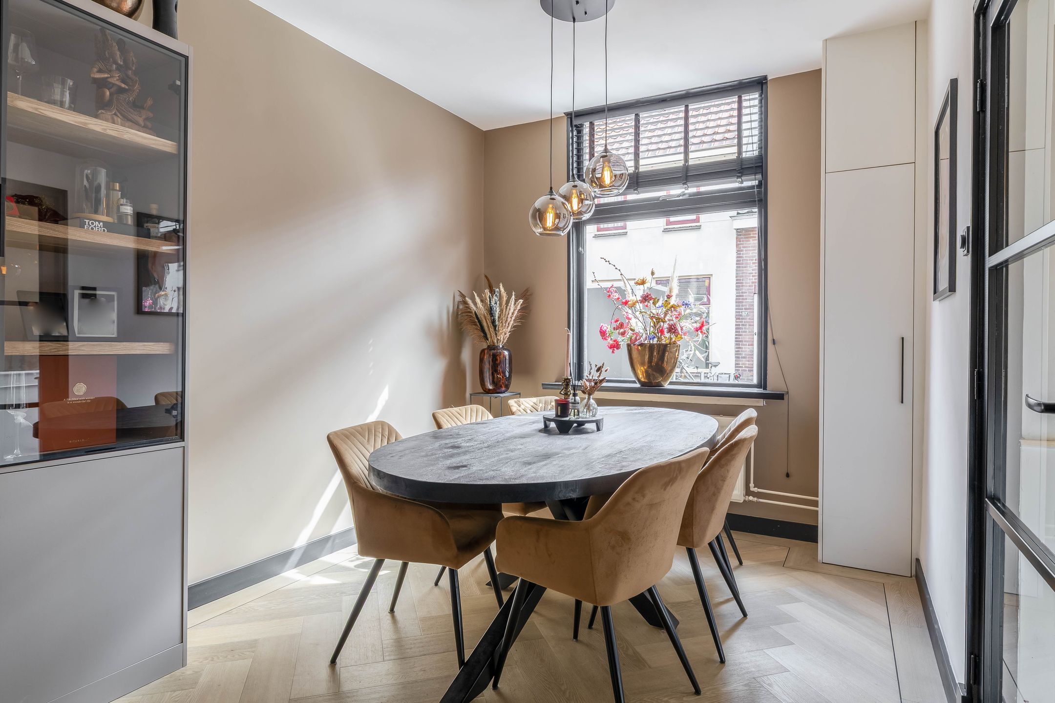 Photo 12 of Lange Weistraat 38