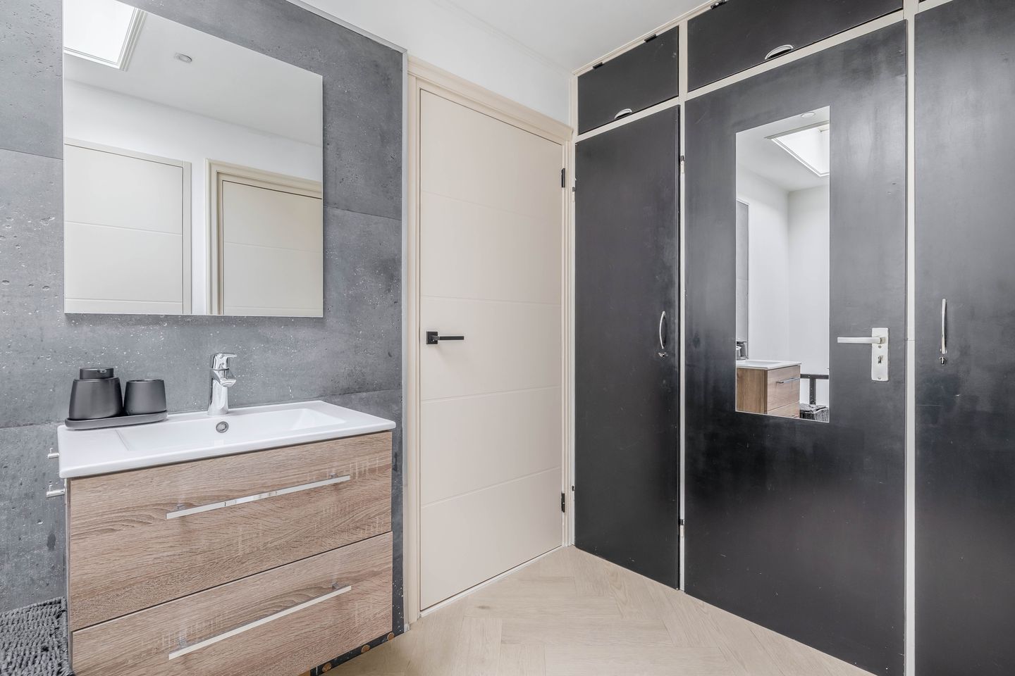 Photo 20 of Lange Weistraat 38