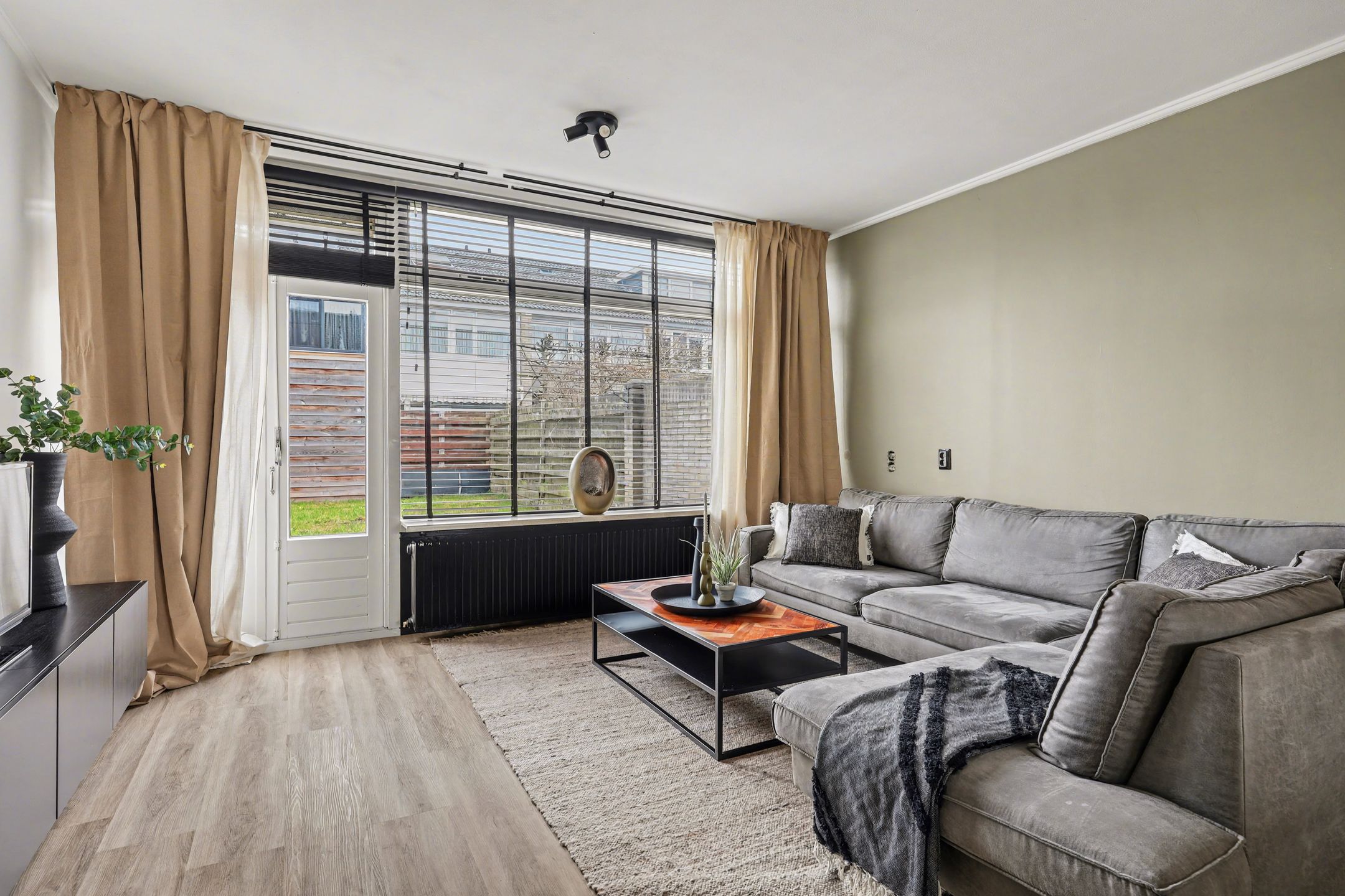 Foto 9 van Singraven 17