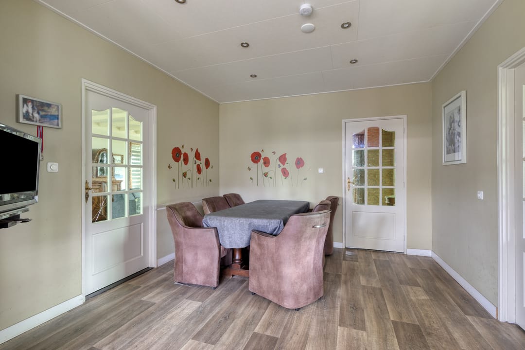 Photo 16 of Kinderstraatje 1