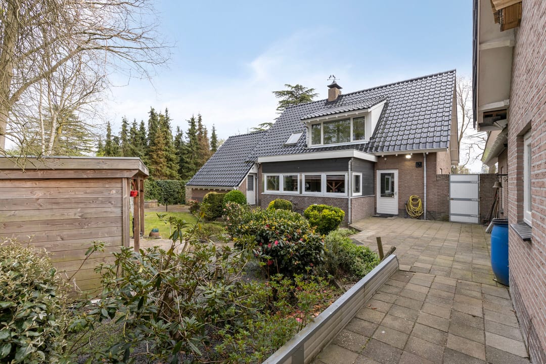 Photo 38 of Kinderstraatje 1