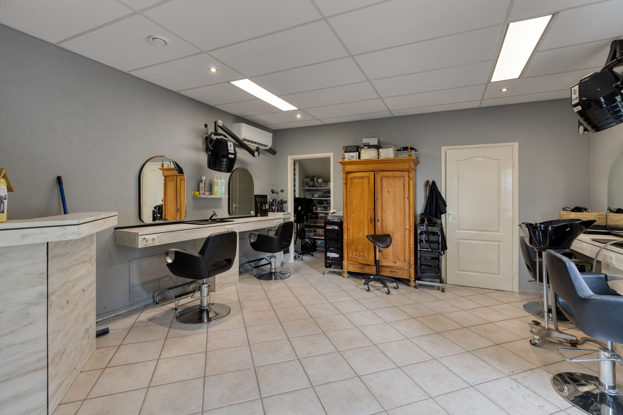 Photo 21 of Kinderstraatje 1