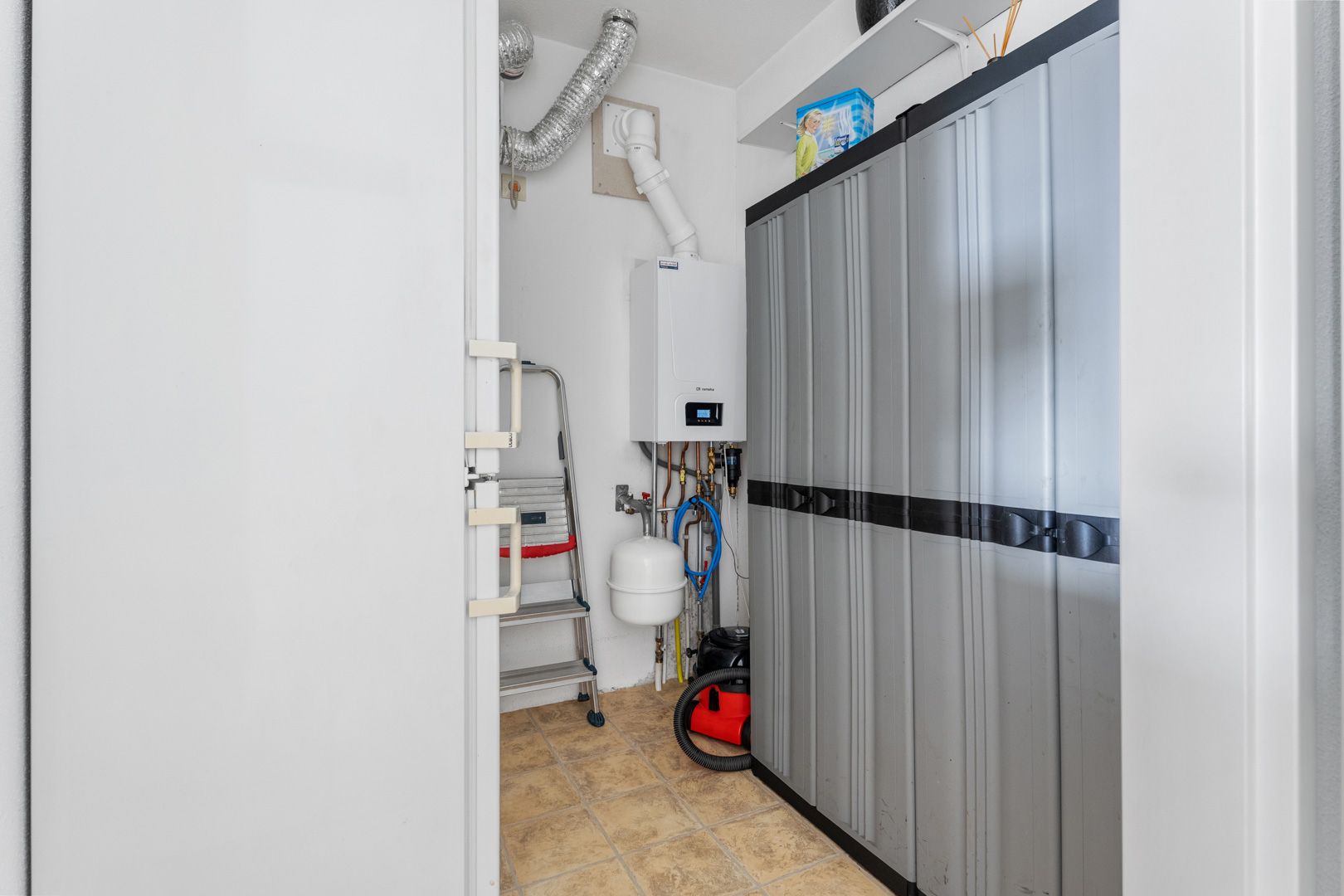 Photo 24 of Molenstreek 190-33