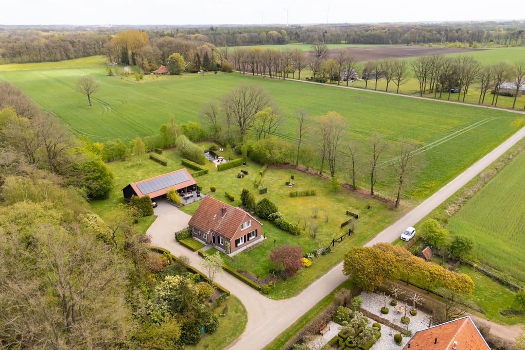 Foto 2 van Veenweg 5