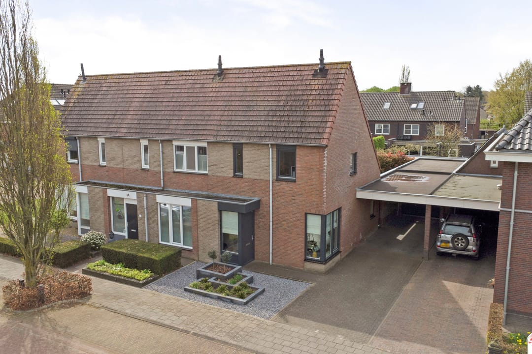 Foto 1 van Van Tuijlhof 8