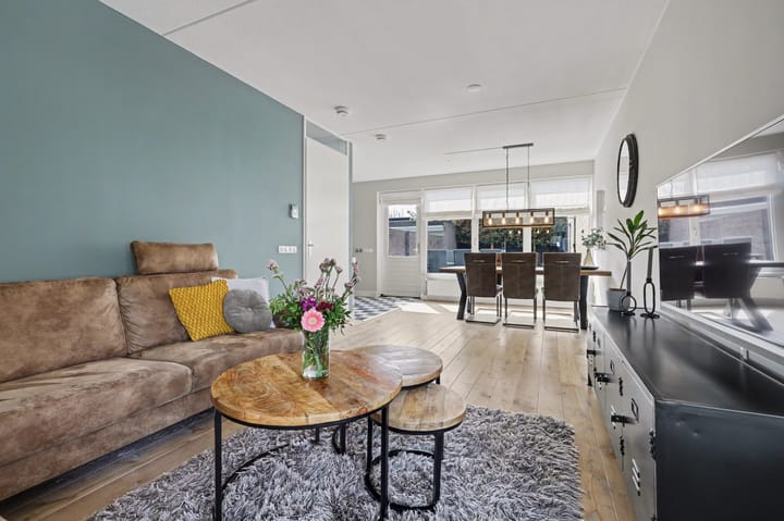 Foto 2 van Van Tuijlhof 8