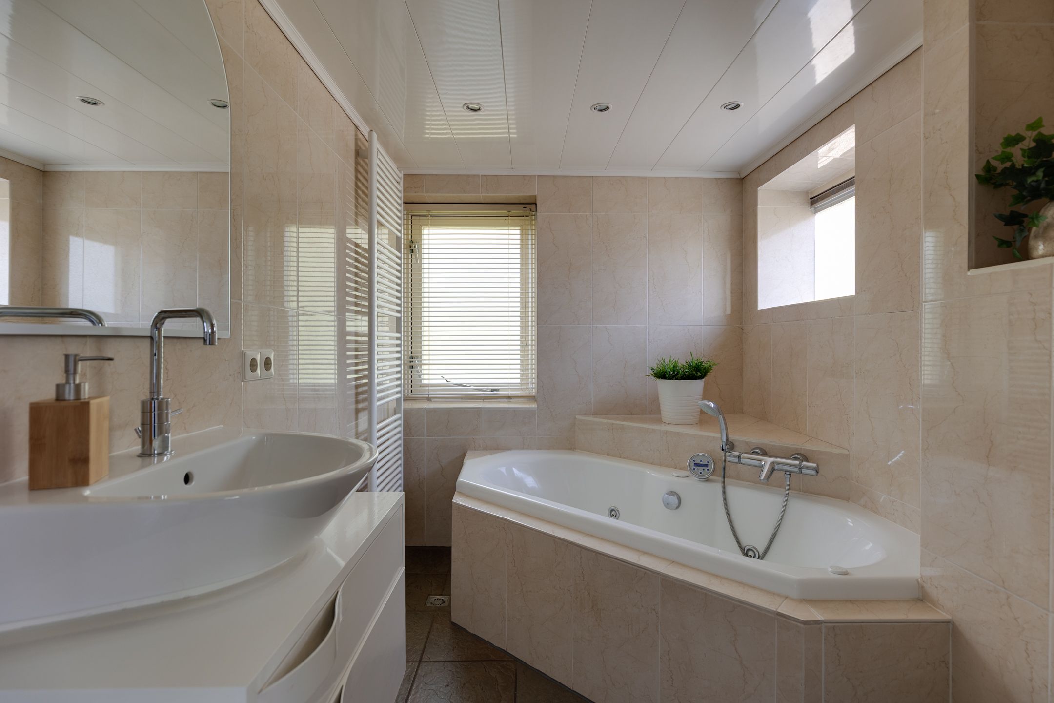 Foto 30 van Veenweg 5