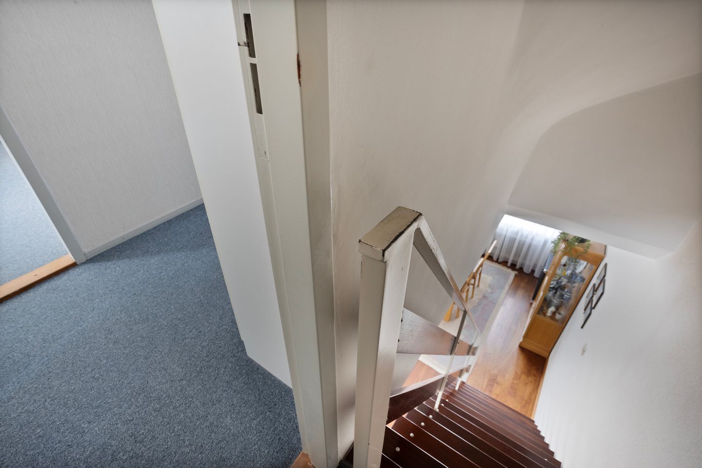 Foto 10 van Eindhovenlaan 46