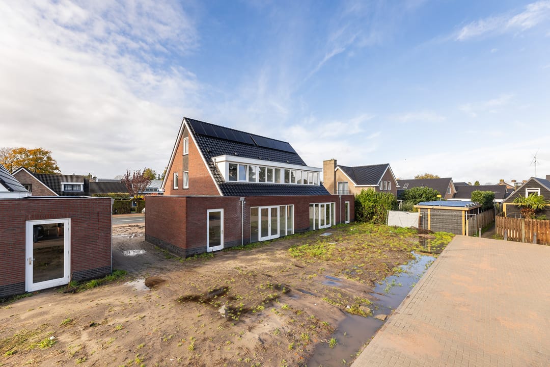 Foto 31 van Stationsweg 28