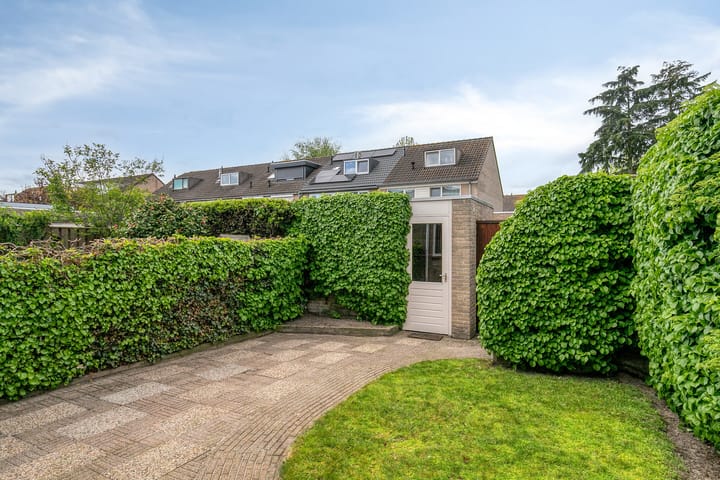 Foto 4 van Pater Dr. Loffeldstraat 26