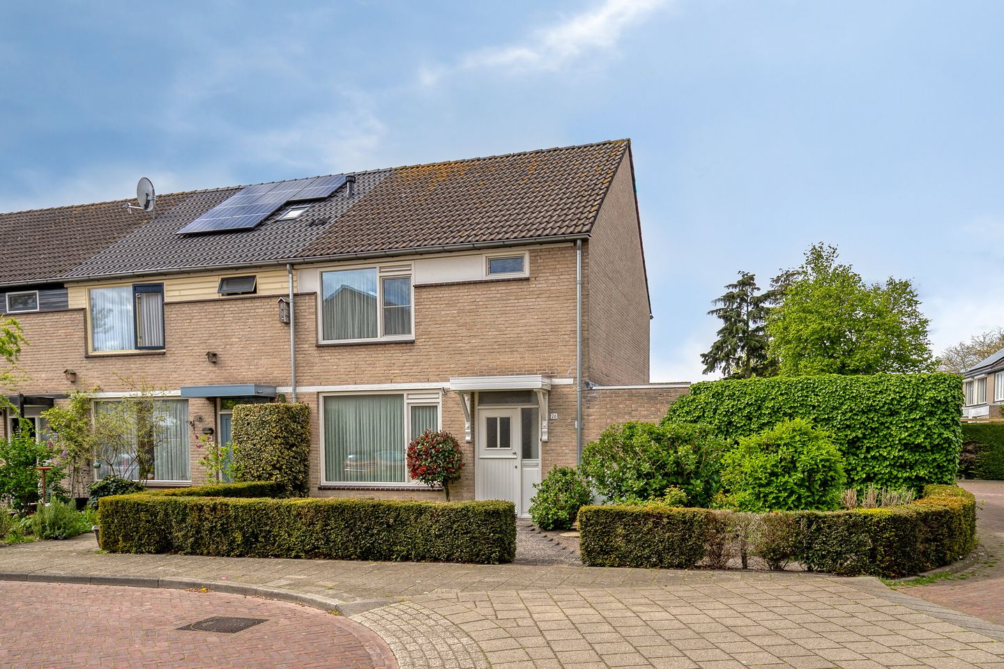 Photo 1 of Pater Dr. Loffeldstraat 26