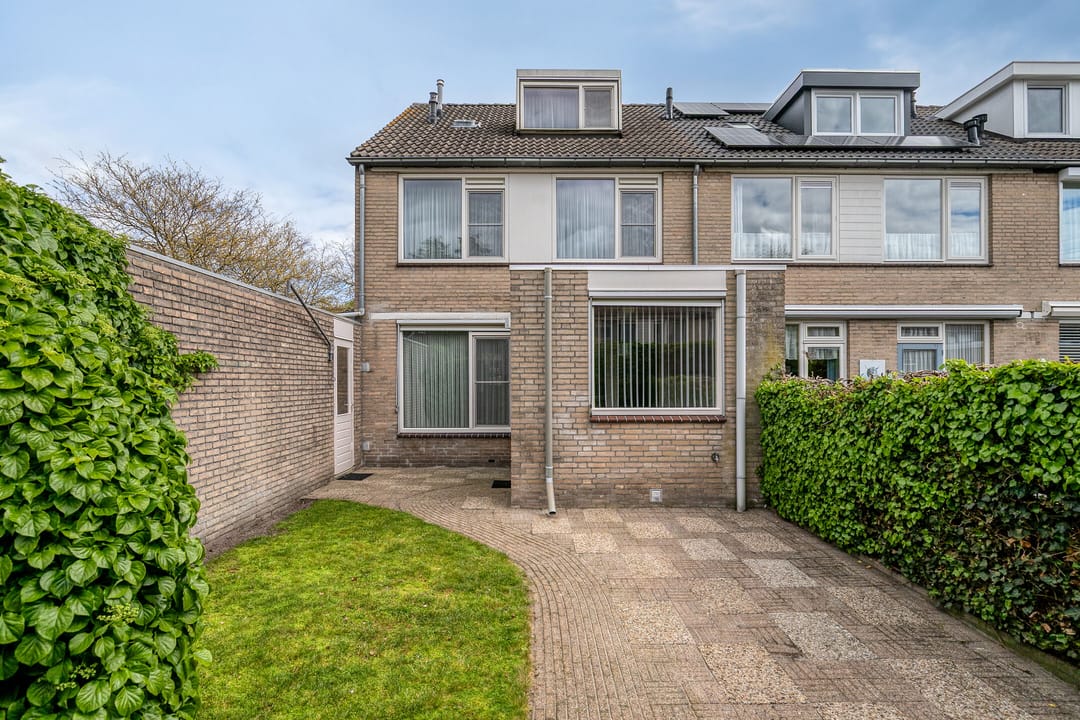 Photo 31 of Pater Dr. Loffeldstraat 26