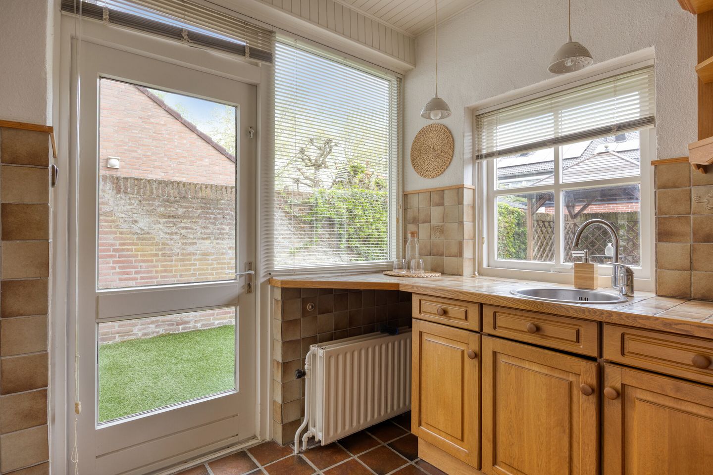 Spacious semi-detached house with garage and five bedrooms in Drunen Venne-Oost — 14